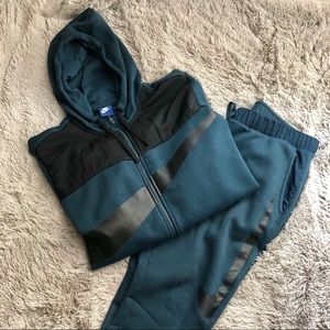 Nike Track Sweatsuit set